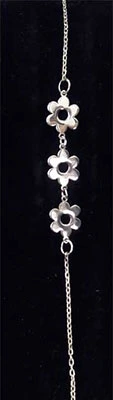 silver-flower-design-bracelet-4300.webp